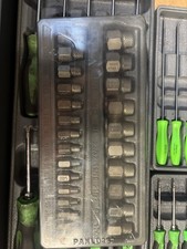 SNAP ON EASY OUT SCREW